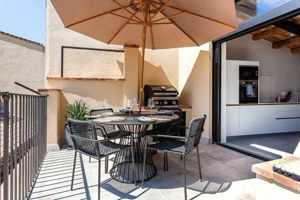 Velo Vern 3 Luxury Penthouse W Views Of City Wall Girona Kültér fotó