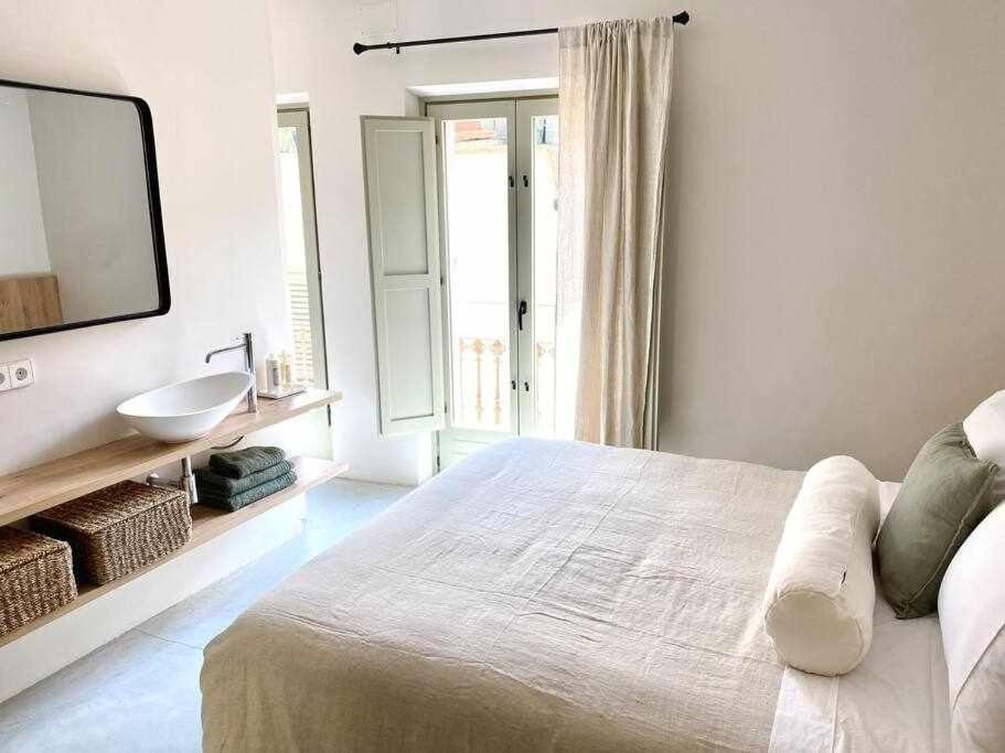 Velo Vern 3 Luxury Penthouse W Views Of City Wall Girona Kültér fotó