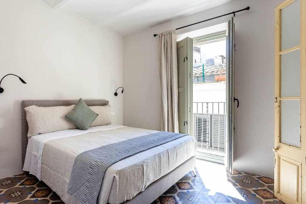 Velo Vern 3 Luxury Penthouse W Views Of City Wall Girona Kültér fotó