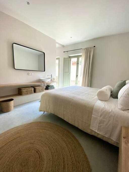Velo Vern 3 Luxury Penthouse W Views Of City Wall Girona Kültér fotó