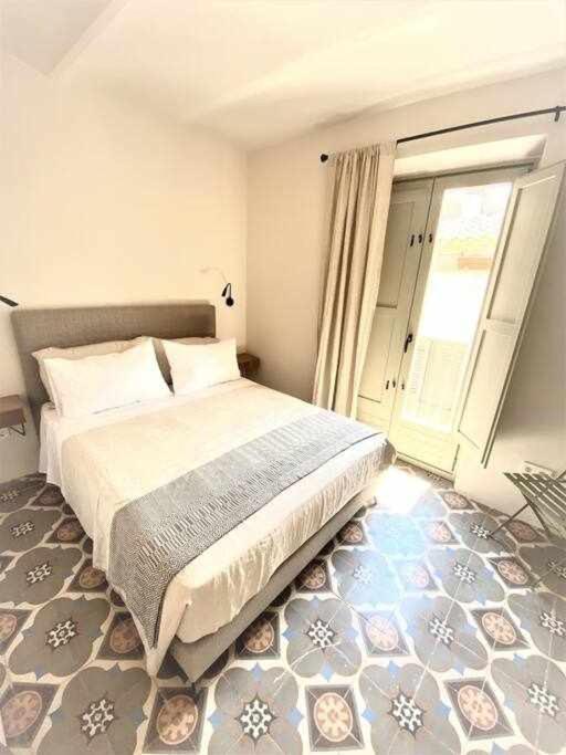 Velo Vern 3 Luxury Penthouse W Views Of City Wall Girona Kültér fotó